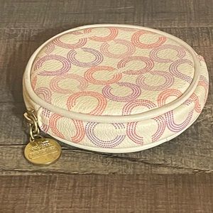 Coach round coin waverly optic